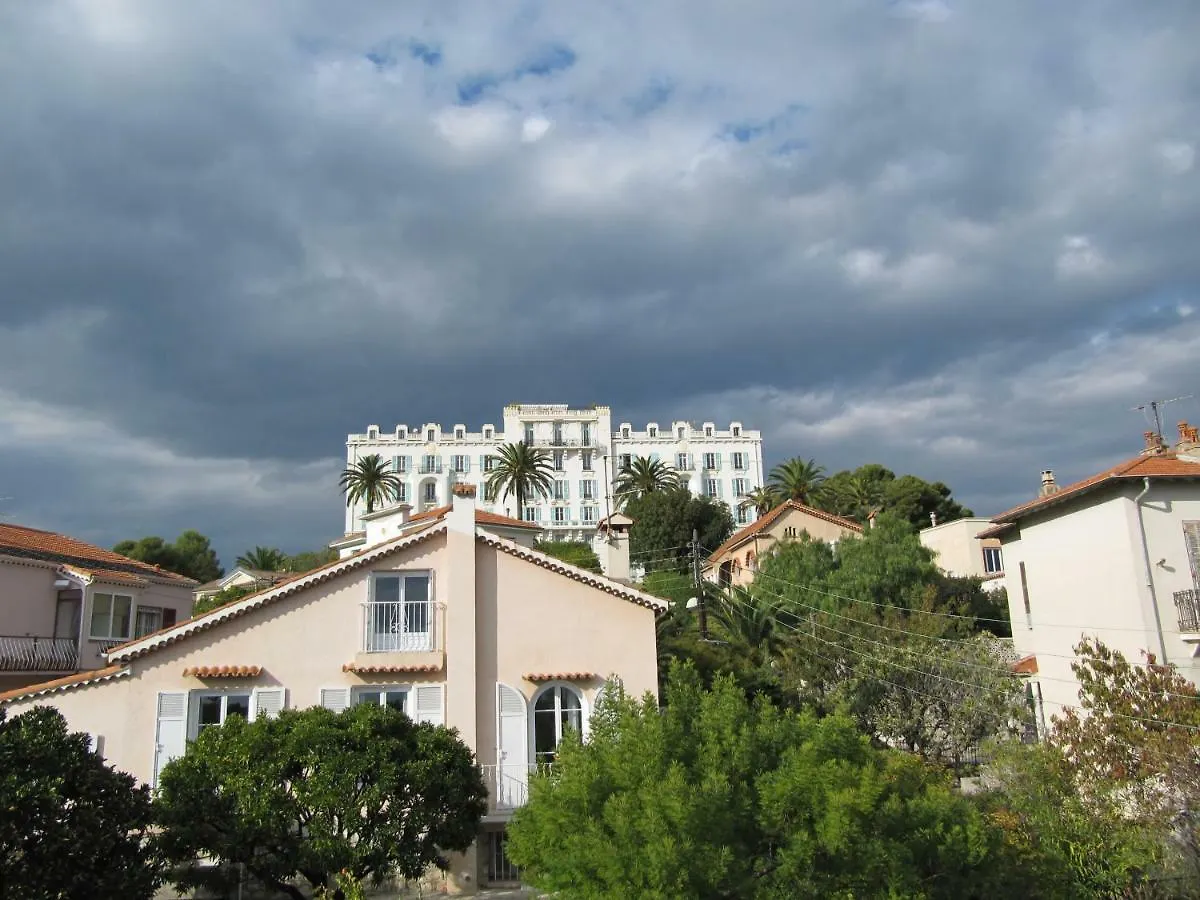 Villa Bennecourt ニース ベッド・アンド・ブレックファスト